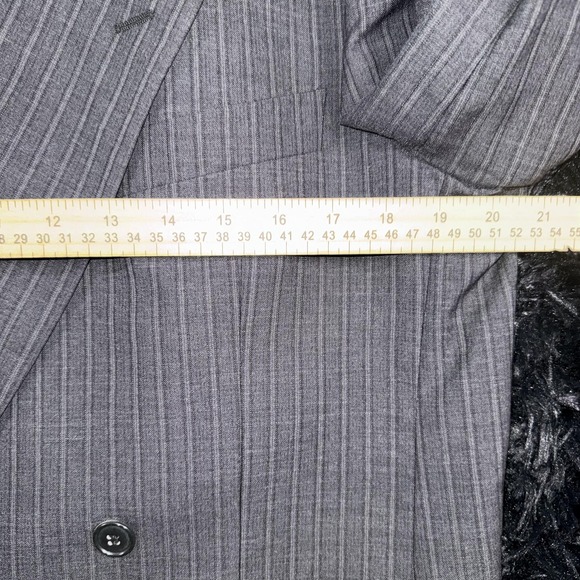 Ungaro Uomo Blazer Mens 44L Gray Pinstripe Wool Double Breasted Made Italy - Picture 5 of 13